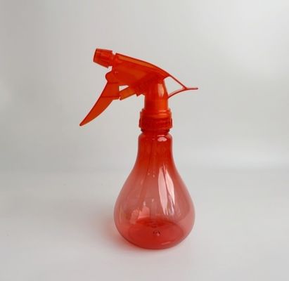 Goede prijs. Op maat gemaakte bestelling Geaccepteerd 250 ml PET Plastic Flask met Plastic Trigger Sprayer Pump online